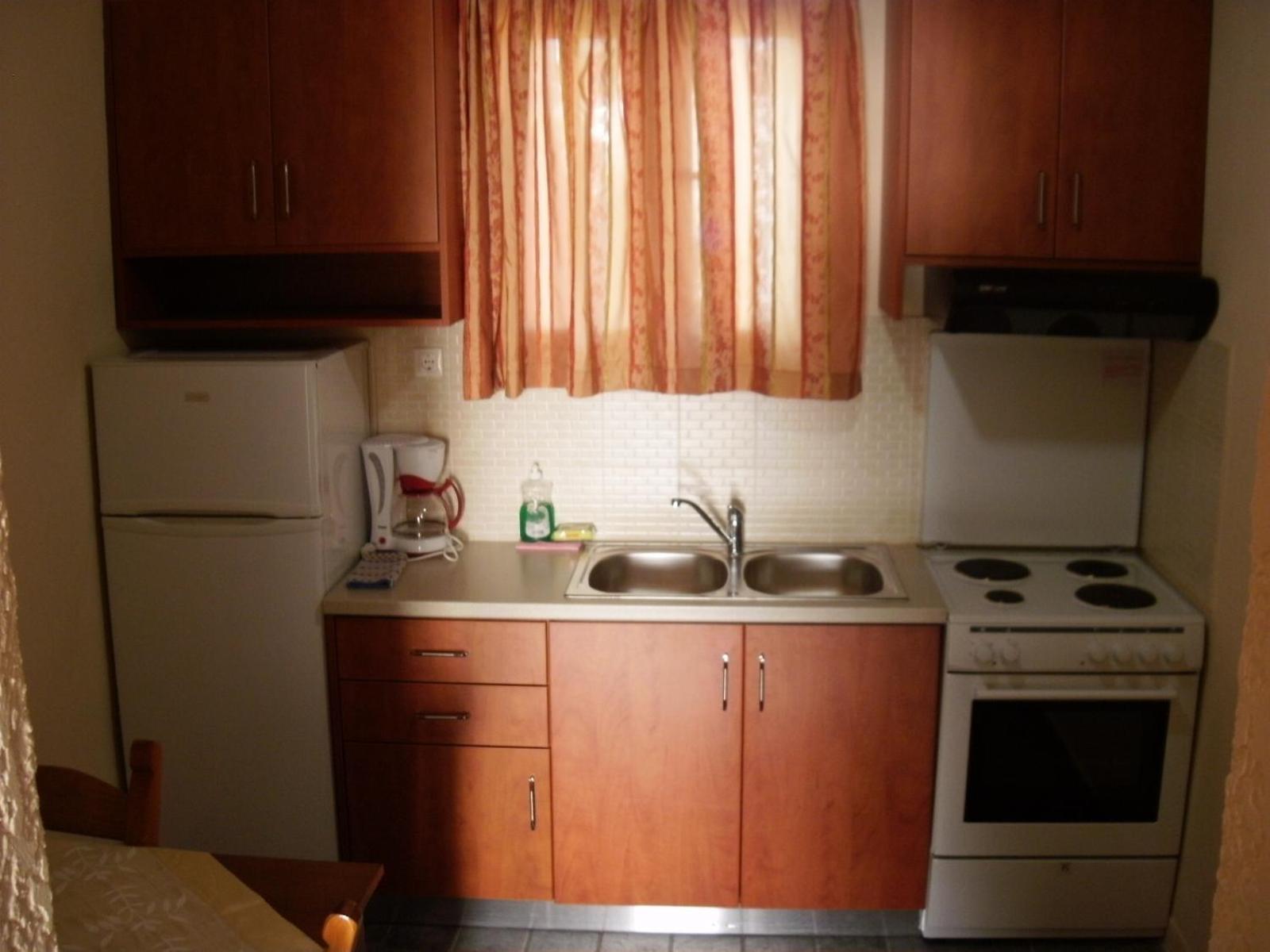Kouremenos Beach Apartments 팔레카스트론 외부 사진